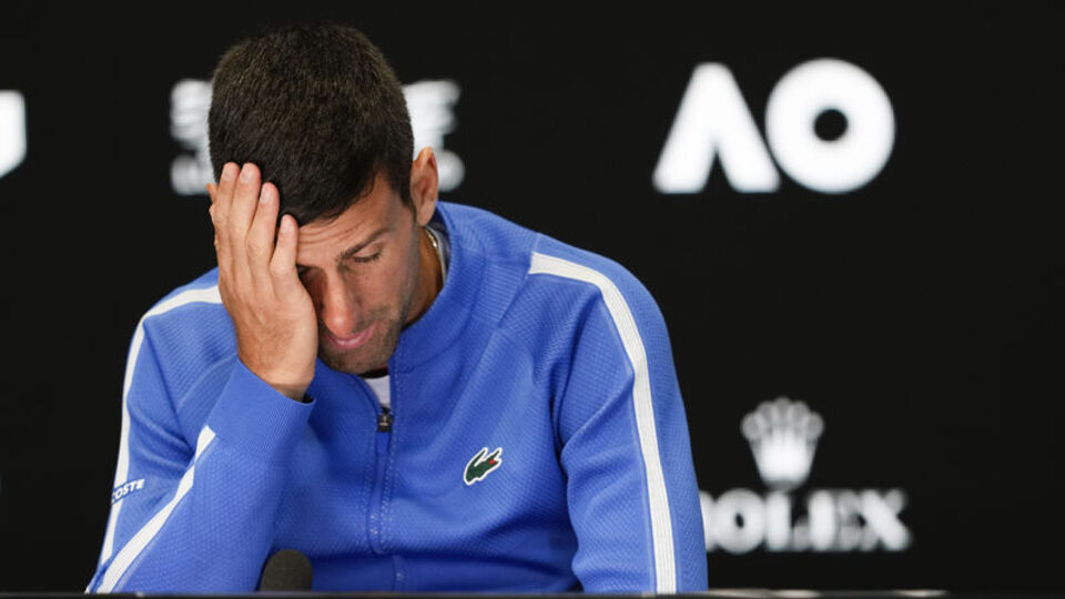 Djokovic'e büyük şok!