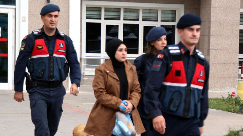 Şiddet gördüğü kocasını öldürmüştü! Cezası belli oldu