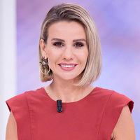 Esra Erol kimdir, kaç yaşında?