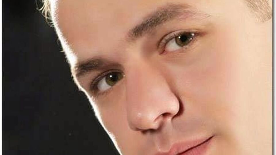 Engin Nurşani kaç yaşında öldü?