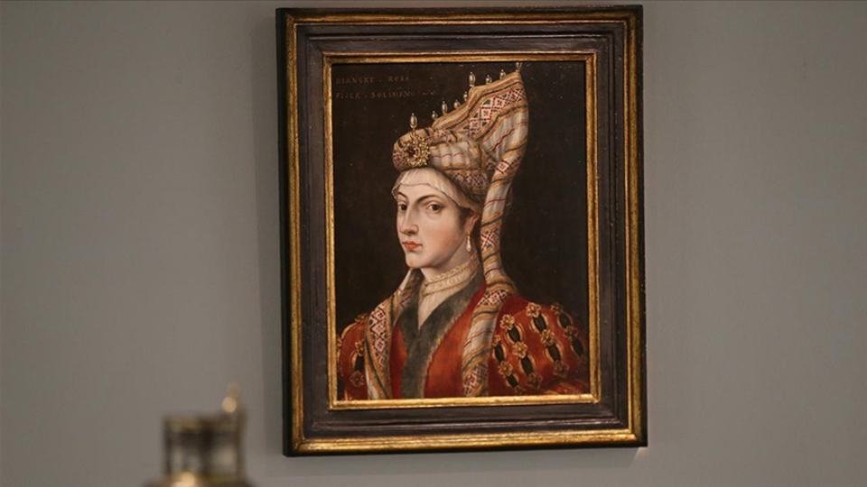 Hürrem Sultan kaç yaşında öldü?