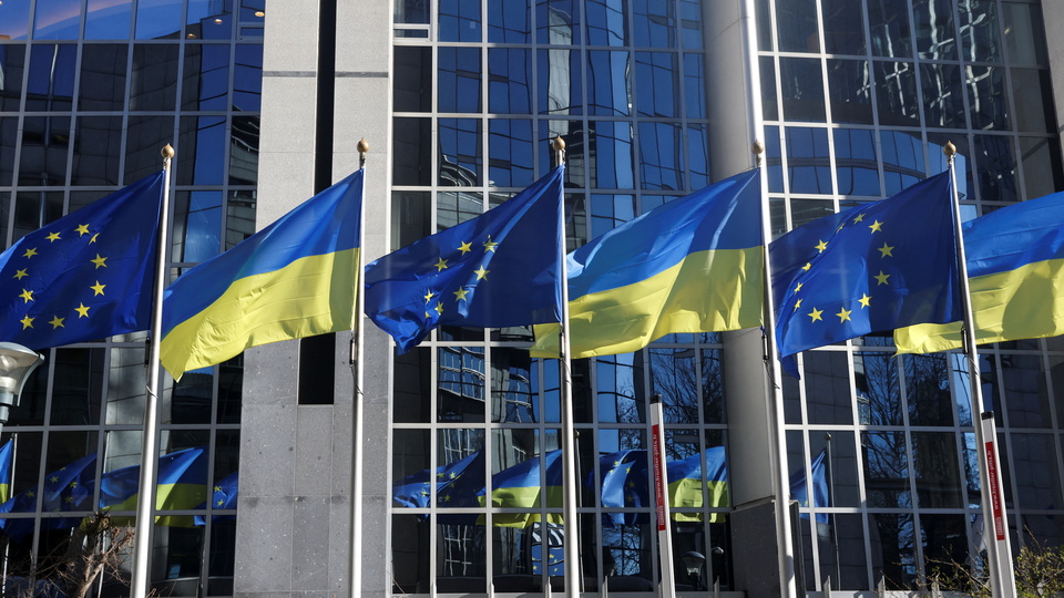 AB'den Ukrayna'ya 5 milyar avroluk destek