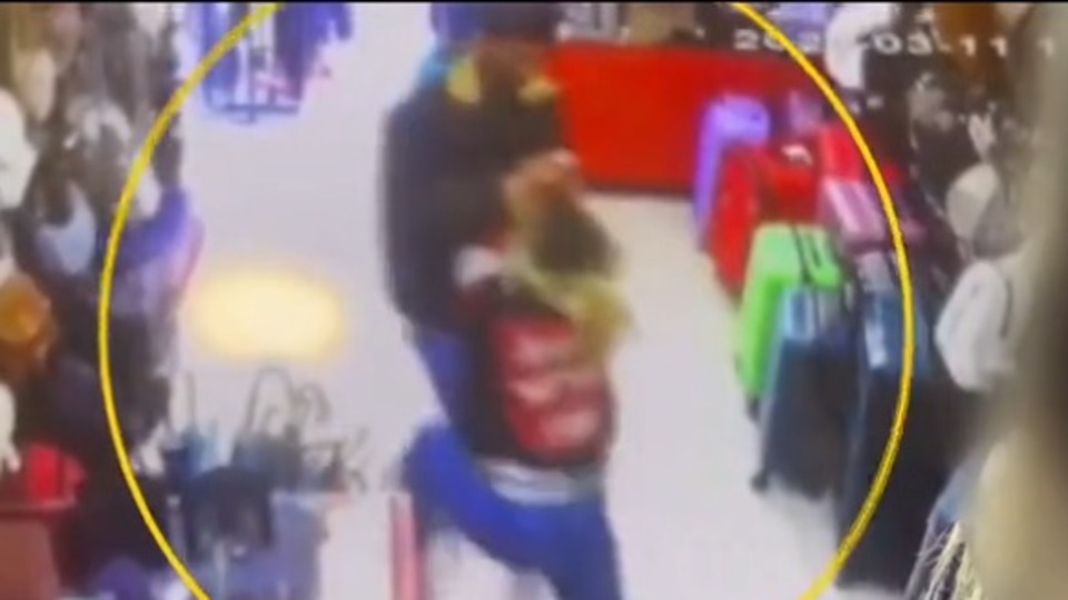 Nişanlısı yemeğe gitmedi diye dövdü!