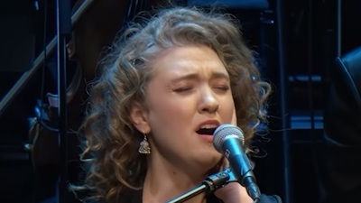 Türkülerimizi tanıyor