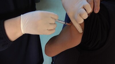 Beklenen çalışma geldi! Kalp krizi ve pıhtının sebebi Covid aşıları değil