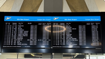 Almanya'da grev: Yüzlerce uçuş iptal oldu