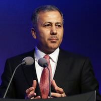  Polise asayiş için yaka kamerası yolda