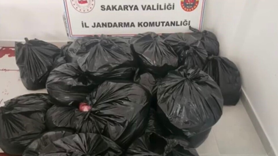 İftarda 'sucuk' diye eşek eti yedireceklerdi