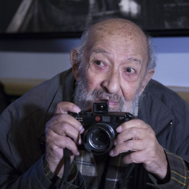 PTT'den 'Ara Güler' konulu anma pulu