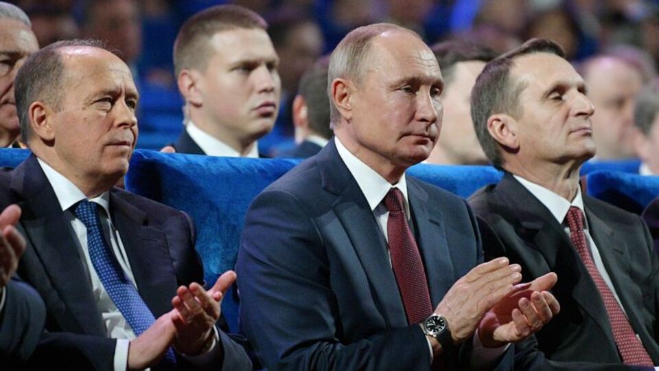 Rusya'dan Macron'a sert tepki: Çılgınca