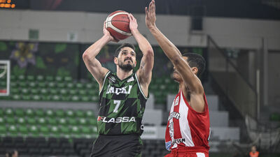 Daçka'dan Samsunspor'a 30 sayı fark!