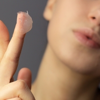 Korelilerin cilt bakımı trendi: Slugging yöntemi