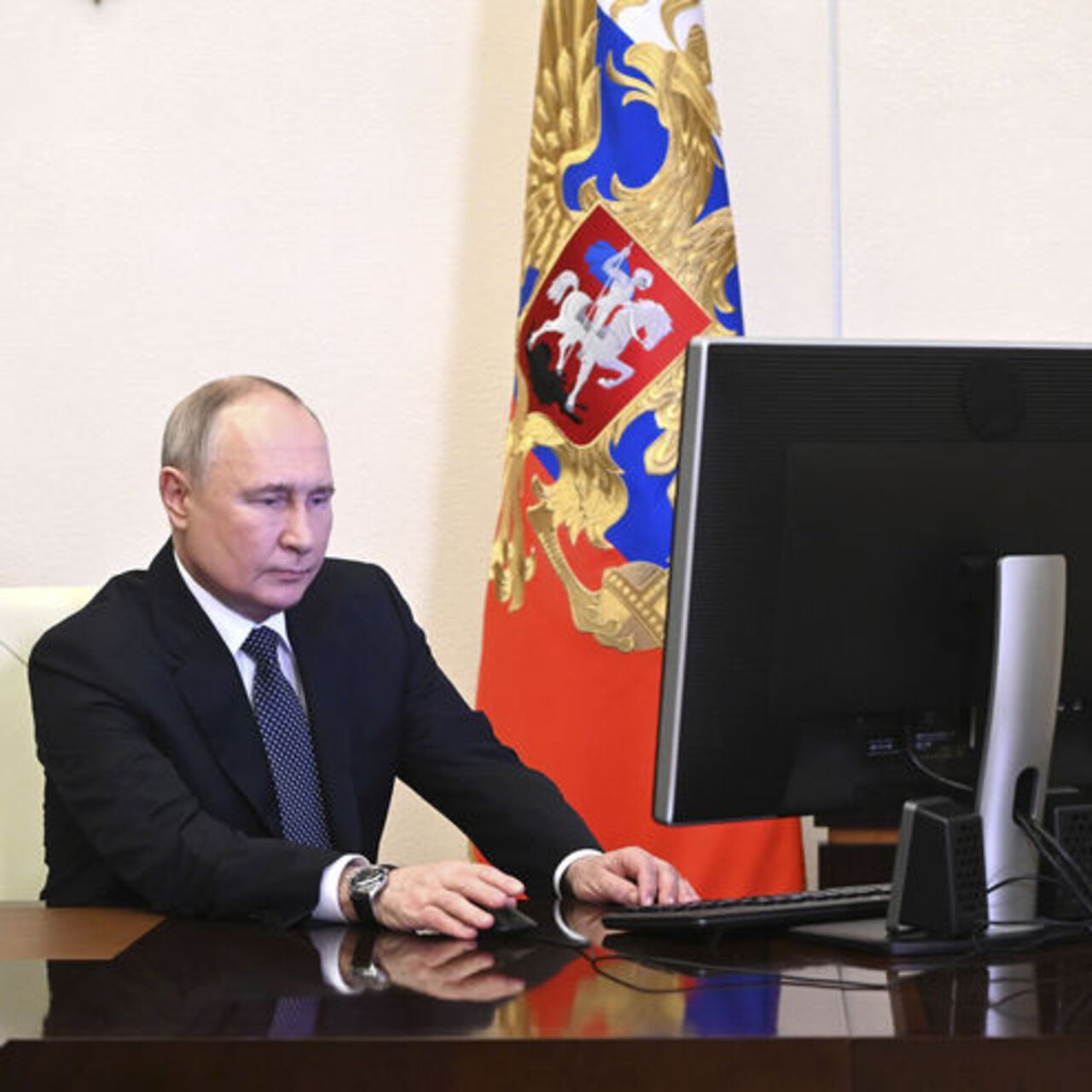 Rus lider Putin devlet başkanı seçiminde oy kullandı