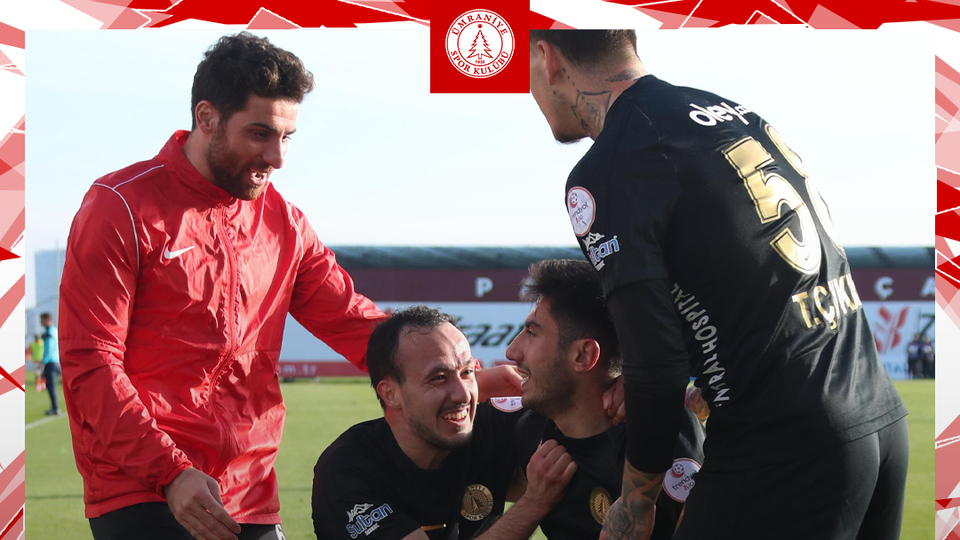 Ümraniyespor, son dakikada güldü!