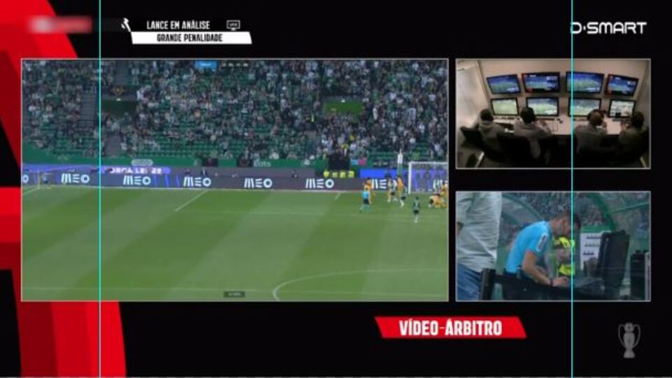 VAR'da izledi, kararını tribünlere açıkladı!