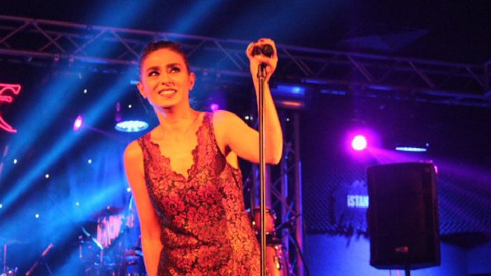 Yıldız Tilbe kimdir, kaç yaşında?