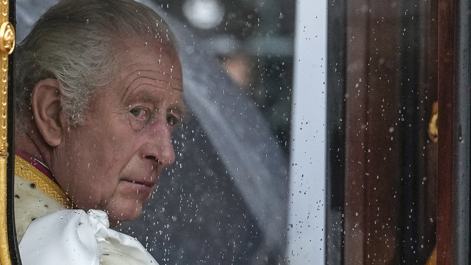 İki ülke arasında Charles gerilimi