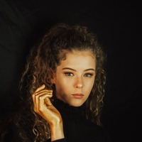 Evde kıvırcık saç bakımı nasıl yapılır