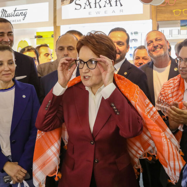 Akşener'in esnaf ile '1 oy' pazarlığı