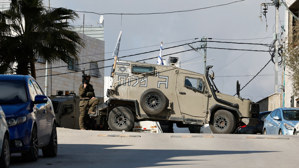 Kanada İsrail'e silah satışını durdurdu