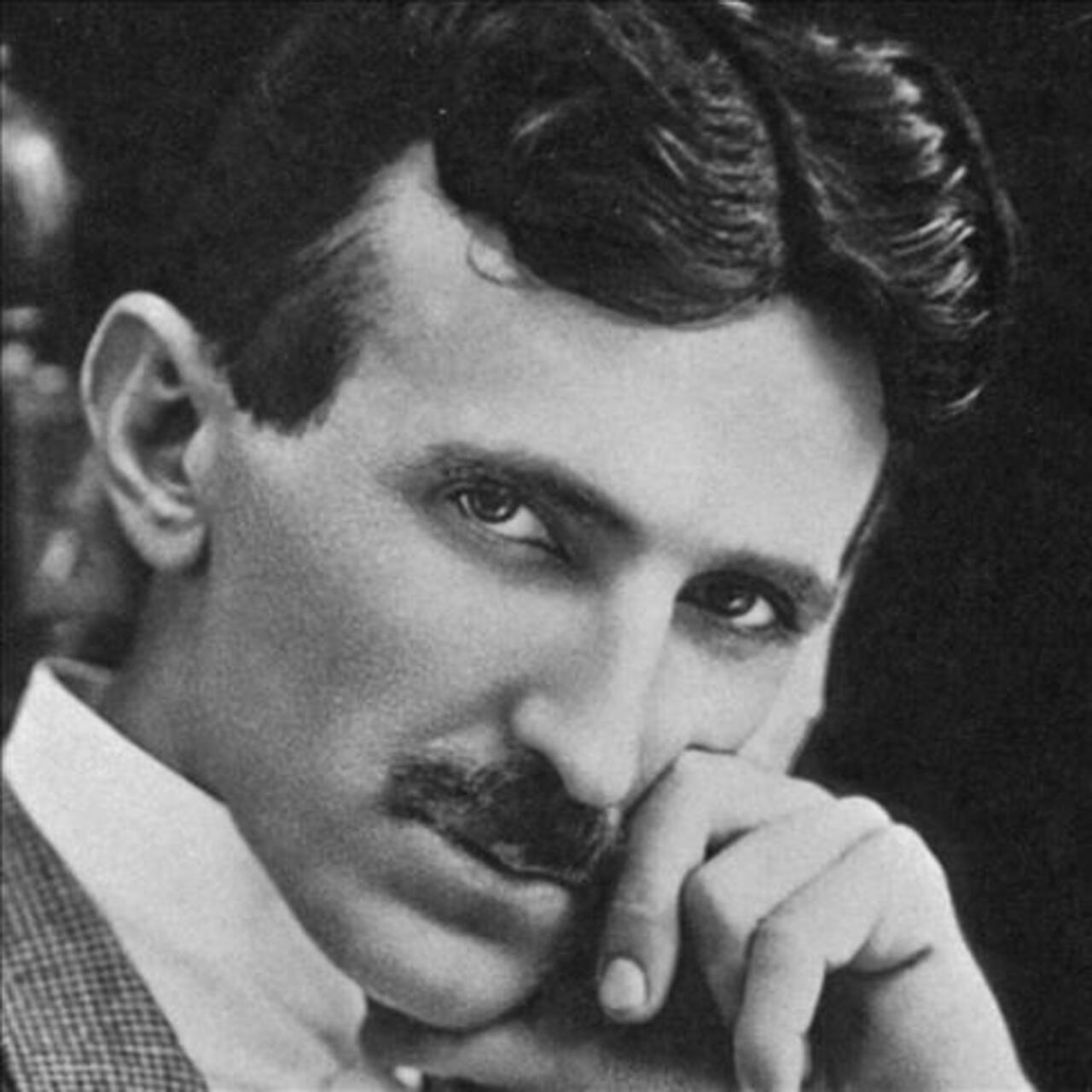 Nikola Tesla kaç yaşında öldü?