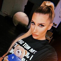 İrem Derici'nin hayatı ve biyografisi