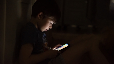 Cep telefonları körlük yapar mı?