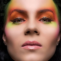 Renkli makyaj nasıl yapılır?