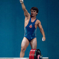 Naim Süleymanoğlu kaç yaşında öldü?