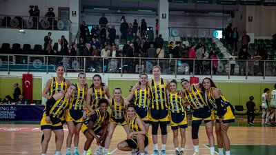 Fenerbahçe sezonu namağlup bitirdi!