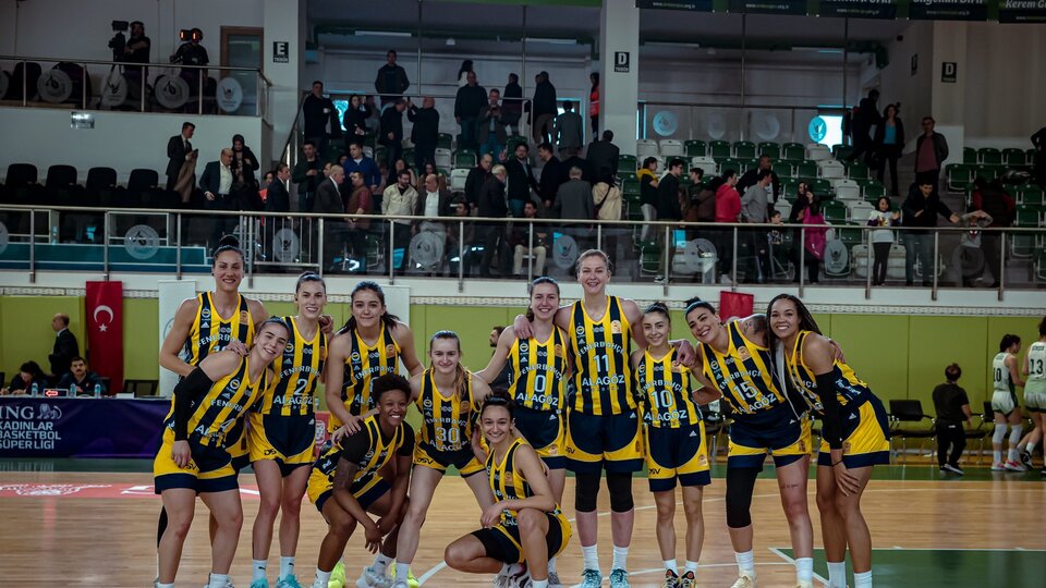 Fenerbahçe sezonu namağlup bitirdi!