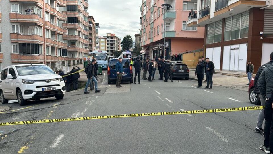 Rize'de silahlı kavga: 3 yaralı
