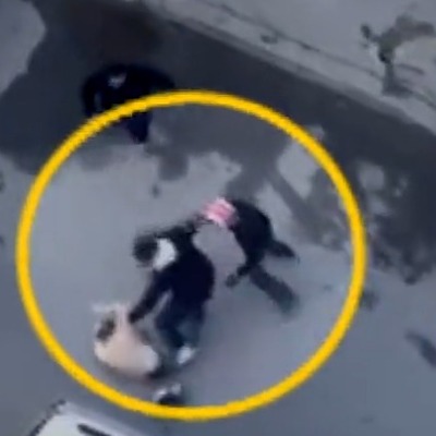  Kurye çekiçle saldırdı!