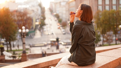 E-sigara sosyal medya üzerinden özendiriliyor