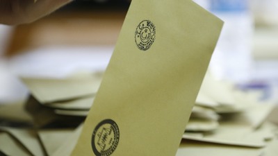 Hangi saatler arasında oy verilecek?