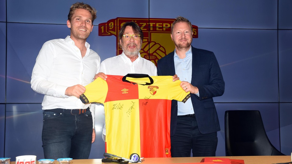 Göztepe'de Sport Rebuplic güven verdi