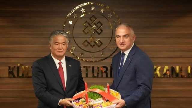 TÜRKSOY'u kabul etti