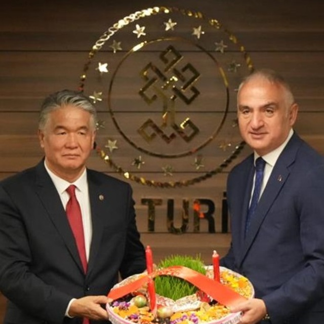 TÜRKSOY'u kabul etti