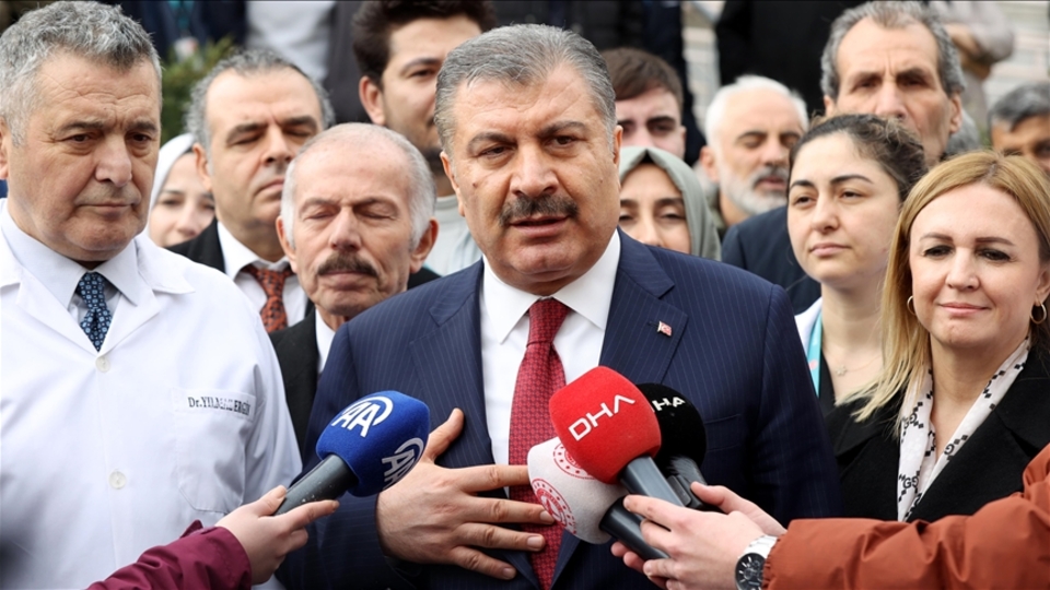 Bakan Koca'dan yoğun bakım ve servis yatakları açıklaması