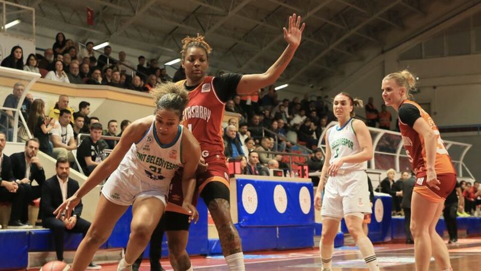 Galatasaray ilk maçta galip