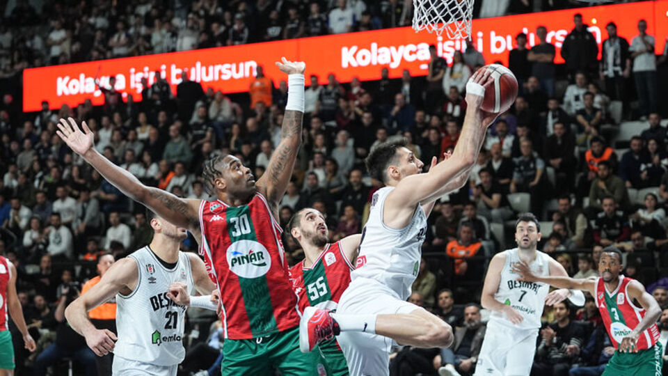 Beşiktaş'tan 49 sayı fark!