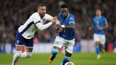 Brezilya, İngiltere'yi devirdi