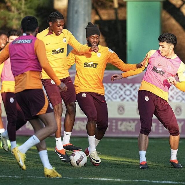  Galatasaray'ın Antalya kampı başlıyor
