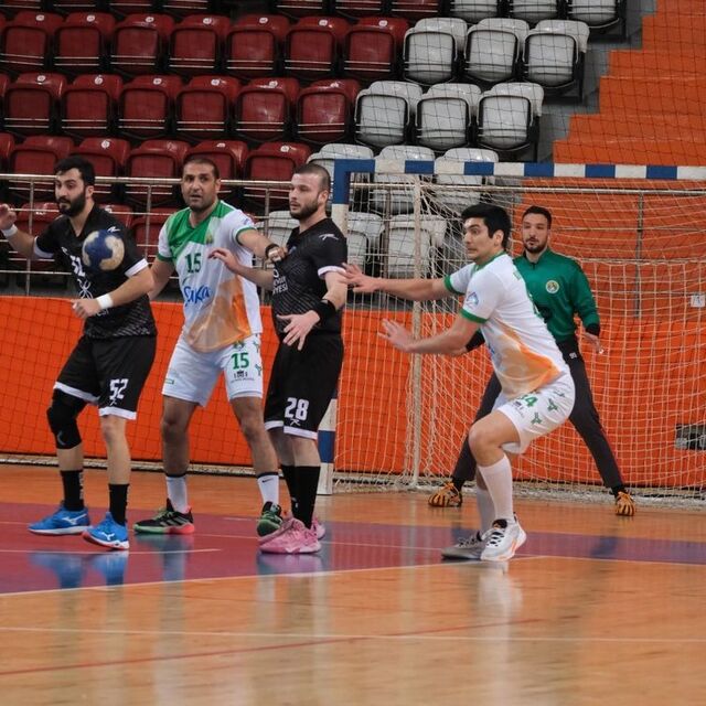 Hentbolda 18. hafta sona erdi