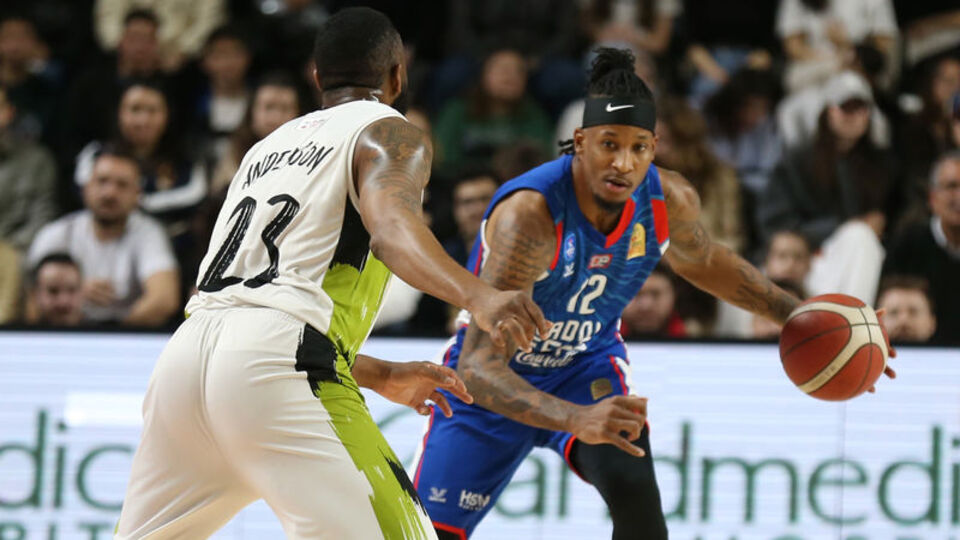 Anadolu Efes, Manisa deplasmanında kazandı!