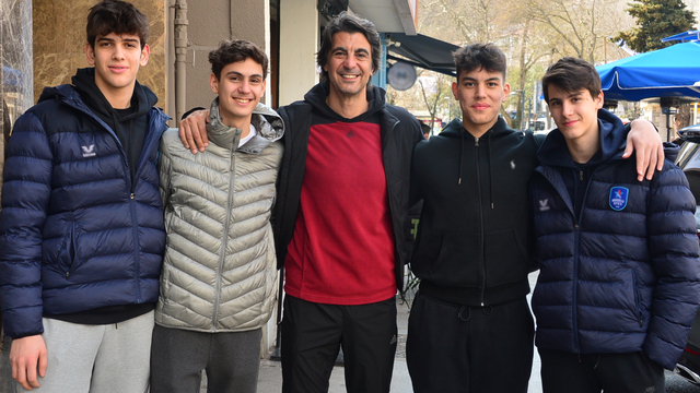 "Korumalarımla geziyorum"