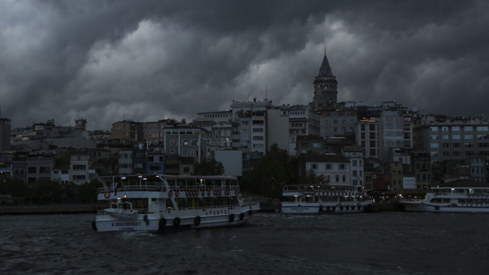 23 il için sarı kod! Fırtına ve sağanak uyarısı!