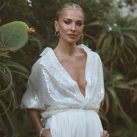 Burcu Esmersoy kimdir, kaç yaşında?