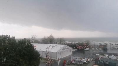 Şiddetli sağanak İstanbul'da!