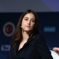 Hazal Kaya’nın hayatı ve biyografisi